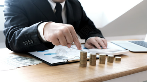 新加坡公司審計如何應(yīng)對信息安全和數(shù)據(jù)保護的挑戰(zhàn)？