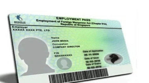 新加坡就業(yè)準(zhǔn)證申請需要準(zhǔn)備哪些材料？如何準(zhǔn)備材料才更順利？