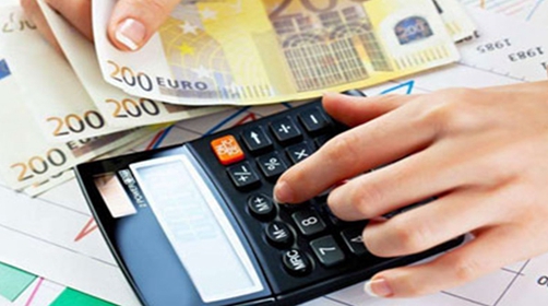 新加坡公司會計如何提高數(shù)據(jù)分析和統(tǒng)計能力？